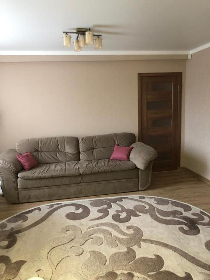 Studio apartment Izmajil Exteriör bild