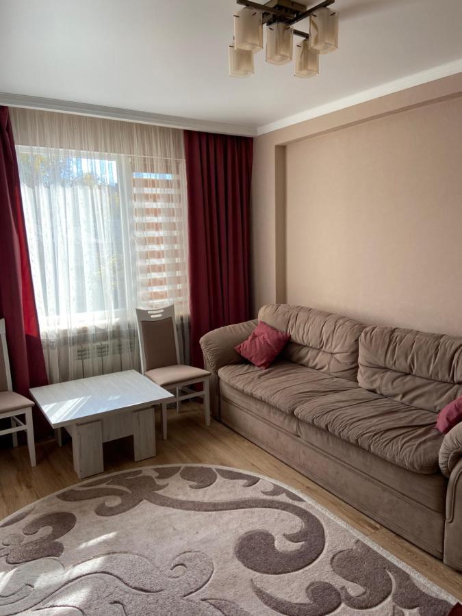 Studio apartment Izmajil Exteriör bild
